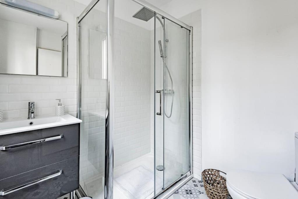 Luton 1 Apartment Reims Bagian luar foto
